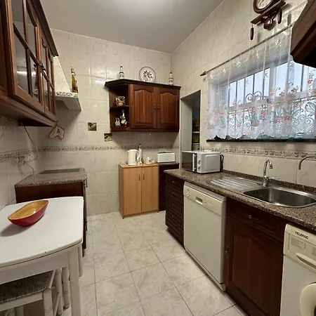 Дом отдыха Ferragudo's Terrace